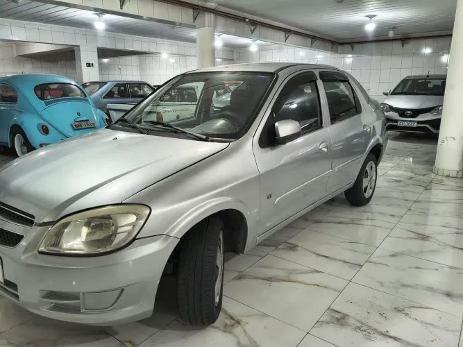 Chevrolet Prisma Sed. Maxx/ LT 1.4 8V Econof. 4P 2012