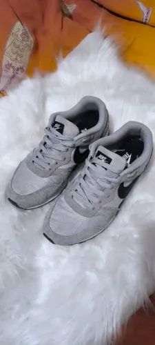 Tenis nike num.39$180.00