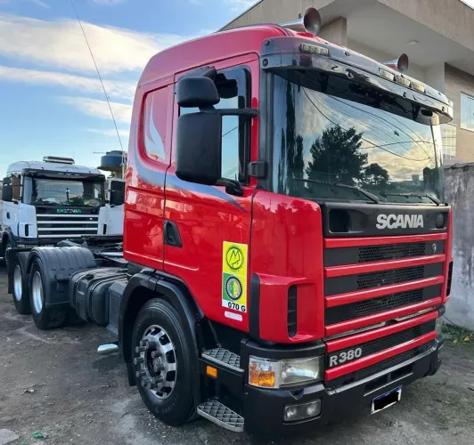 Scania 114 380 6x2 com retarder e ar condicionado