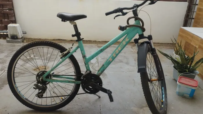 Bicicleta Trek Aro 26 (Pronta pra uso)