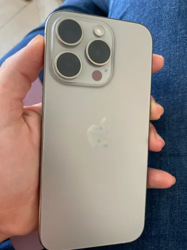 iPhone 15 pro 128gb