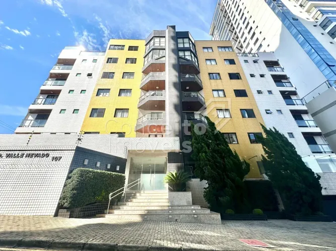 Edifício Valle Nevado - Oficinas - Apartamento Garden Semimobiliado