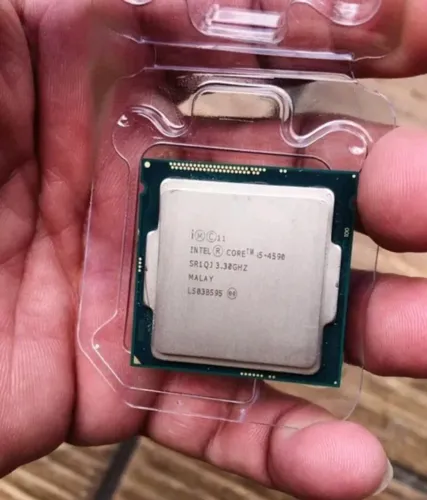 Processador Intel core I5 4-590 | 4 núcleos e 3.30GHz | Gráfica integrada