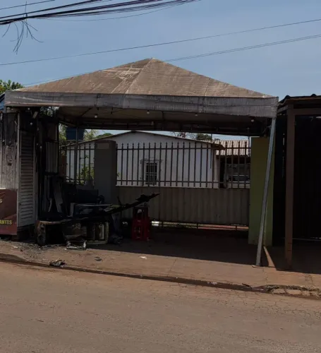 Tenda 5 por 5 no precisando 1500 reais