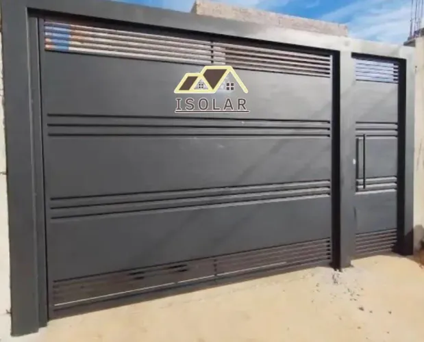 Portão Basculante com Portão Social