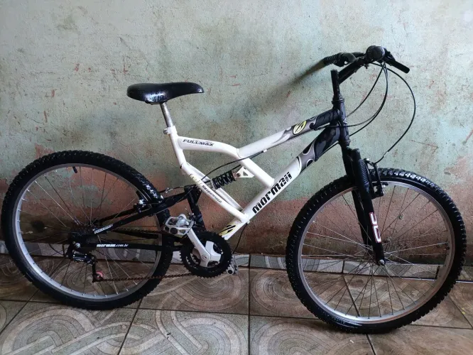 Bicicleta aro 26 aceito cartão e pix 