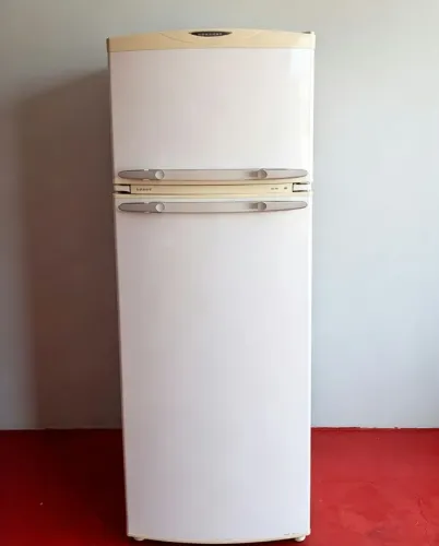 Vendo geladeira Brastemp