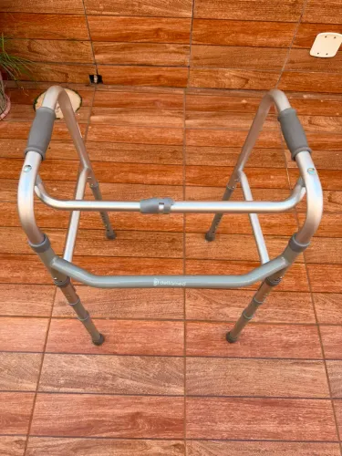 Andador