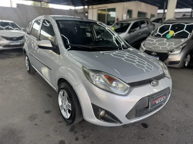 Ford Fiesta 1.6 16V Flex Mec. 5P 2014