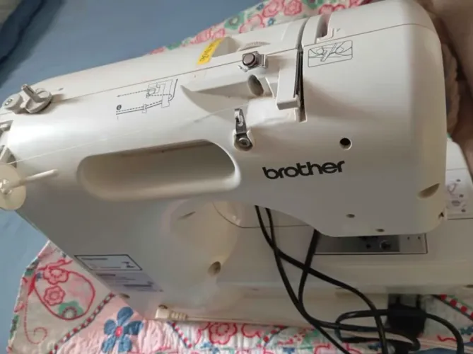 Máquina de bordado