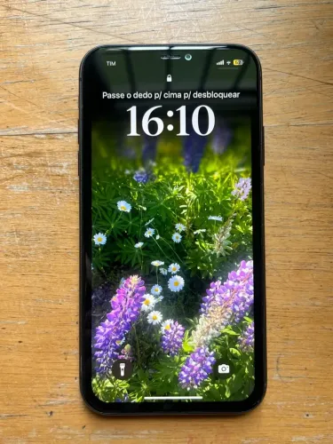iPhone 11 64GB