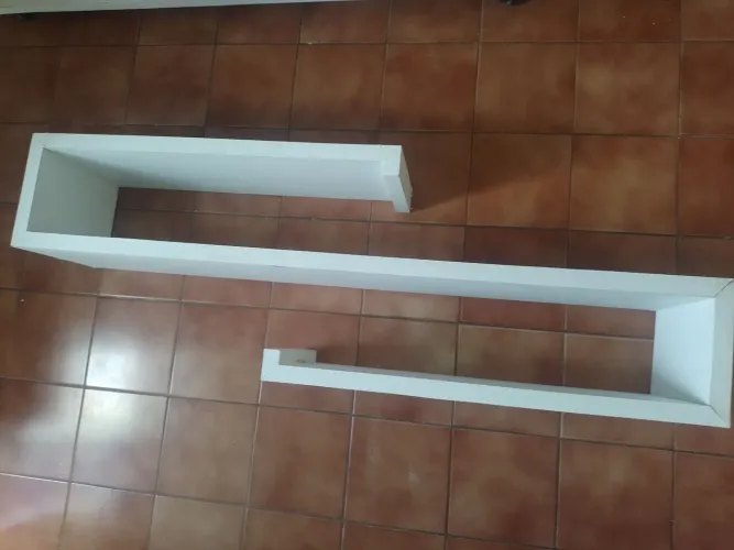 PRATELEIRA PAREDE