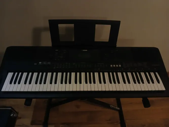 Teclado Arranjador - YAMAHA PSR-EW410