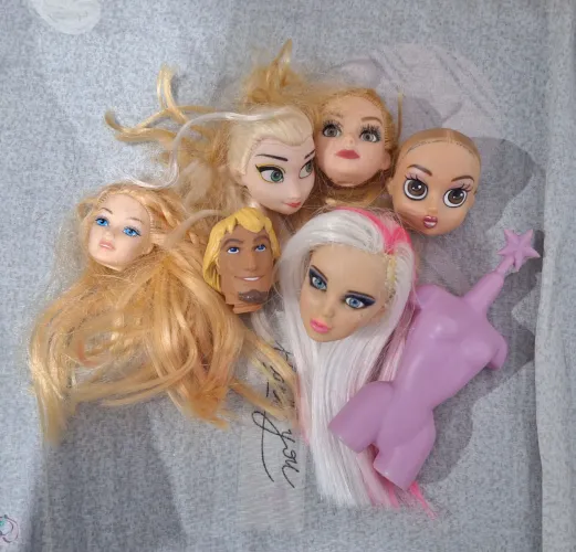 Lote cabeças barbie, liv, frozen, genericas