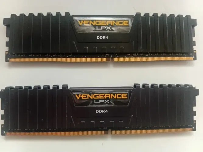 Memoria RAM Vengeance LPX ddr4 32gb (2x16gb) Corsair