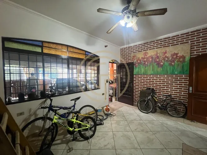Casa para Alugar no Jardim Figueira Grande São Paulo/SP | 3 Dormitórios | 2 Suítes