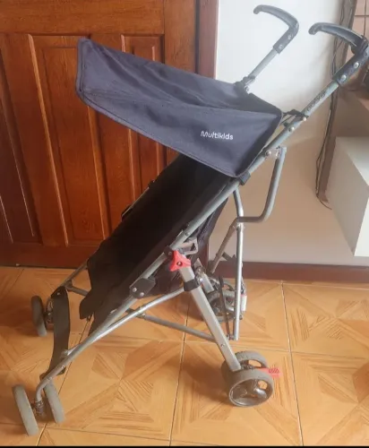 Carrinho guarda chuva