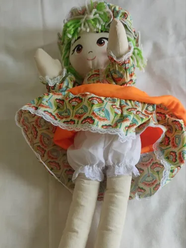 Boneca de Pano Feito a Mão
