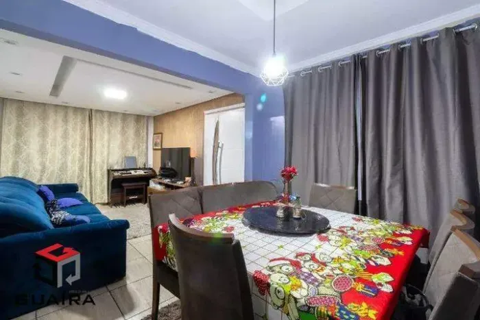 Casa Térrea à venda 3 quartos 1 suíte 2 vagas Maracanã - Santo André - SP