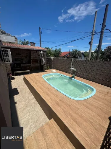 Casa com piscina no Jardim Itu!