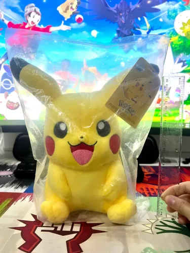 Pelúcia Pokémon Pikachu - NOVO