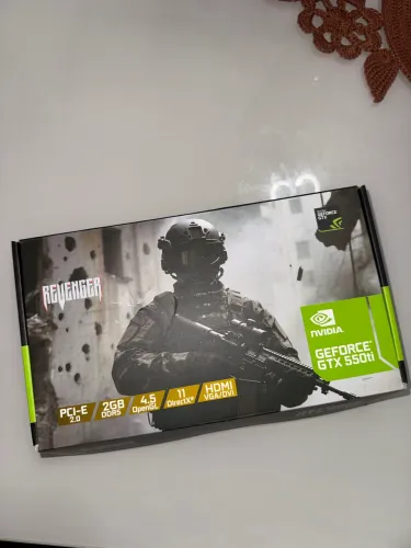 Placa de Vídeo NVIDIA GeForce GTX 550 Ti 2GB DDR5