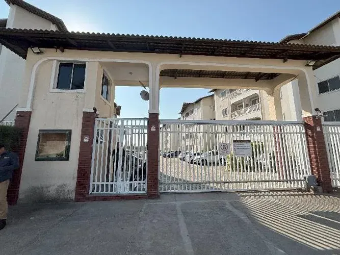 Apartamento no PREFEITO JOSE WALTER em Fortaleza/CE - Caixa *7522