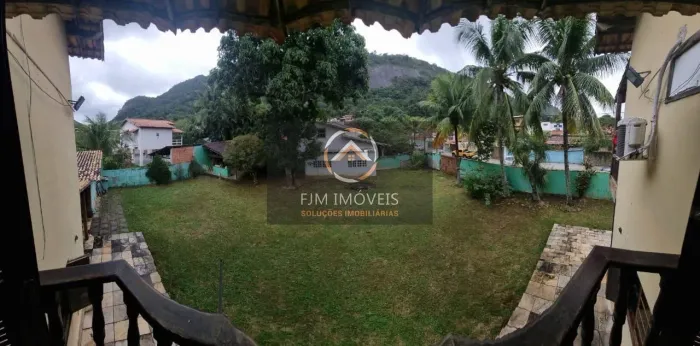 Terreno à Venda em Jardim Imbuí - Niterói | 409m²