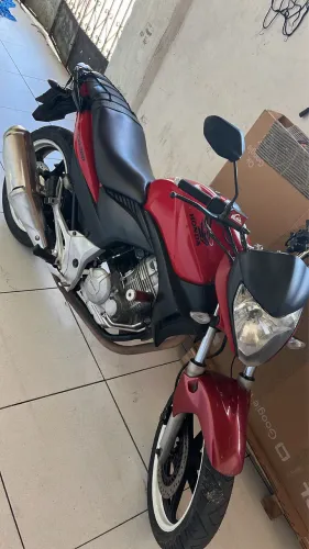 CB 300 conservada