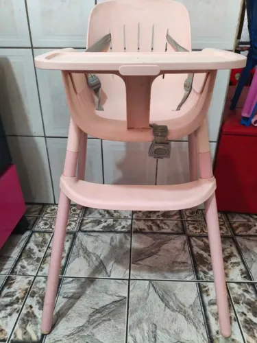 CADEIRÃO DE ALIMENTAÇÃO INFANTIL ? POKE BURIGOTTO