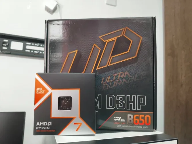 KIT GAMER RYZEN 9800X3D B650+32GB RAM DDR5 VENDO/TROCO