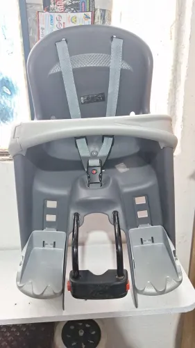 Cadeirinha infantil para bicicleta