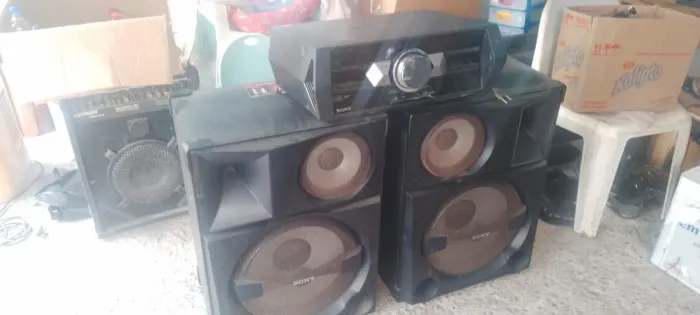 Som sony SHAYKE 5 só venda com defeito