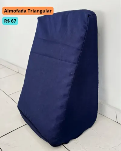 Almofada Triangular