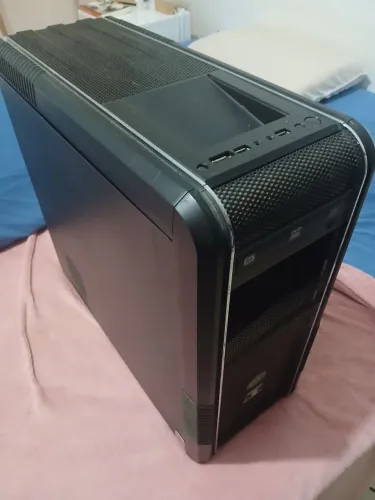 Desktop com processador i7 + 16GB RAM + GTX 1050 Ti 4GB - Ótimo Desempenho!