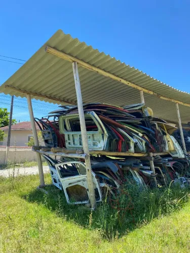 Lote de lutaria para automotivo