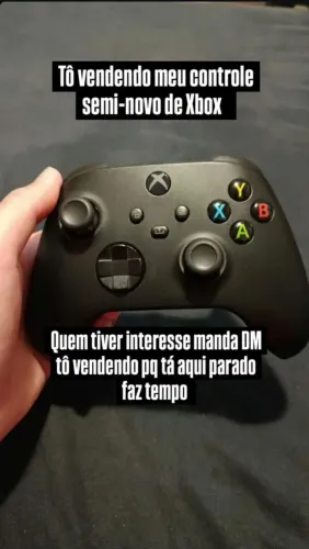 Controle semi-novo Xbox séries S/X + carregador e baterias separado