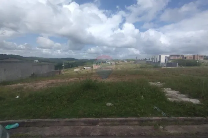 VENDO LOTE DHARMA VILLE - LOTEAMENTO ABERTO - GARAPÚ, CABO/PE.