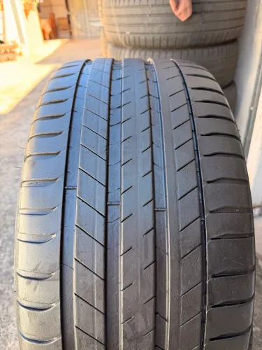 1 pneu 265/40/21 Michelin