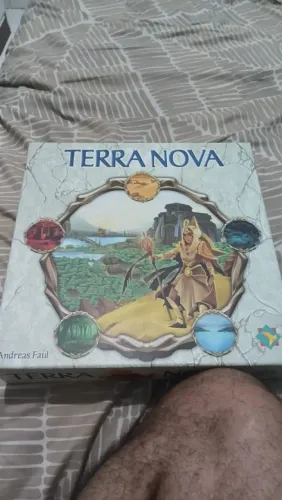 Vendo jogos de tabuleiros