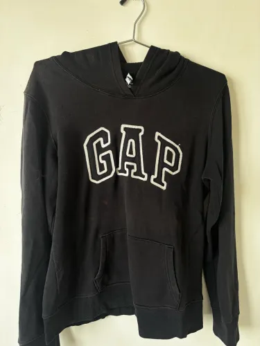 Moletom GAP com logo preto