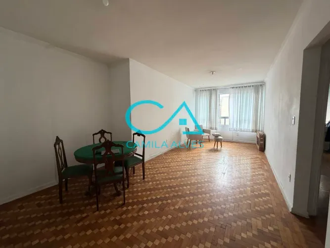Apartamento de 2 dormitórios com dependência na Pompéia