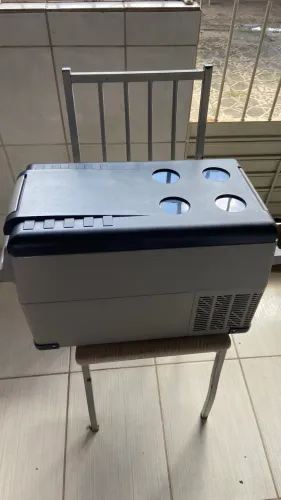 Geladeira Portátil 35L 12V/24V - Compressor - Excelente Estado