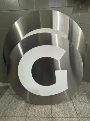 Letras Caixa e Sinalização