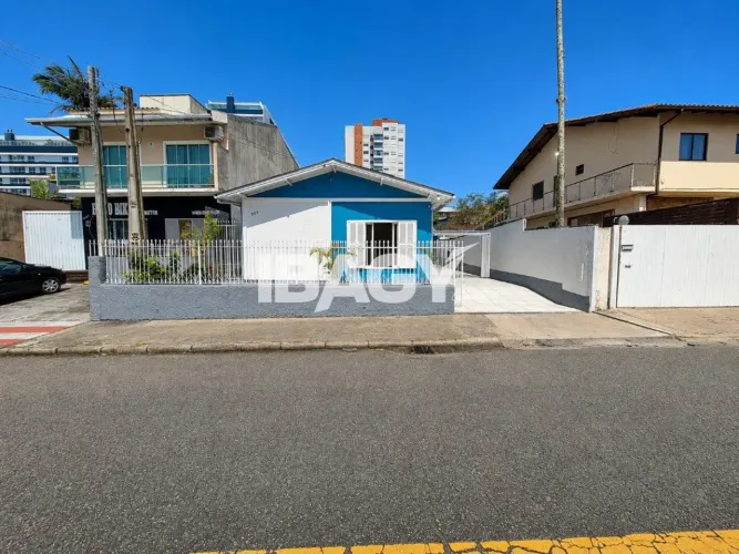 Excelente Casa 3 dormitório(s) em Jardim Atlantico - Florianópolis