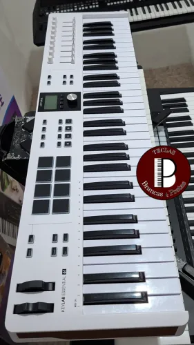 Teclado Controlador Arturia Keylab Essential 61 Mk3 - ZERADO - Aceitamos Trocas 