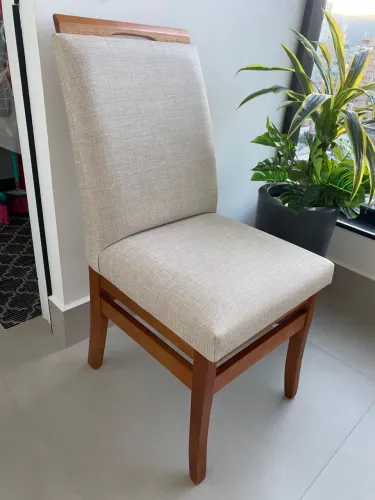 MÓVEIS PRATICAMENTE NOVOS 
