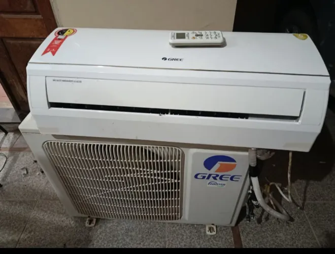 Ar condicionado da Gree inverter vende-se whatsapp *15