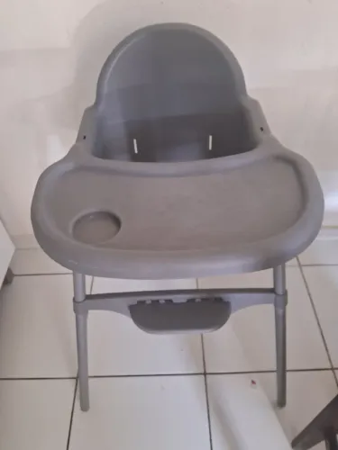 Cadeira de alimentação 
