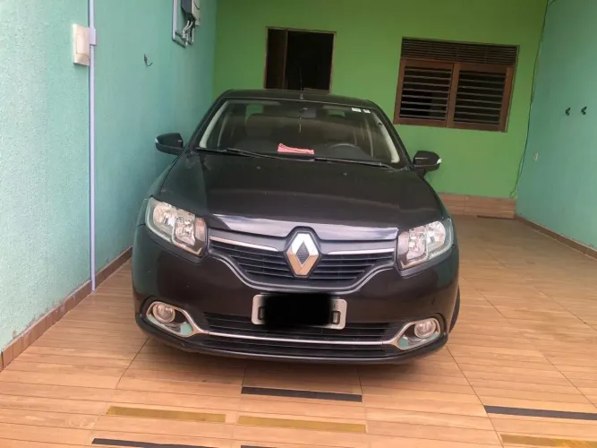 Renault Logan Dynamique Hi-flex 1.6 8V 4P 2014
